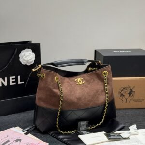 Chanel-25a