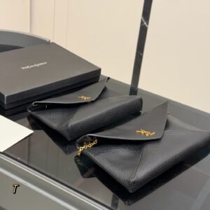 YSL-envelope