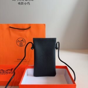 Hermes-スマホポーチ