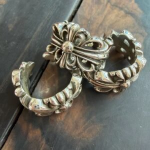 クロムハーツ 開口（かいこう）アイリス