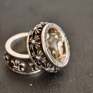 クロムハーツ クロスフラワー スピナーリング