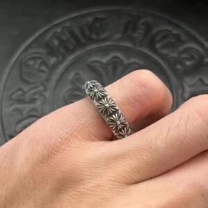 クロムハーツ シングルレイヤー クロスフラワー タイアンリング