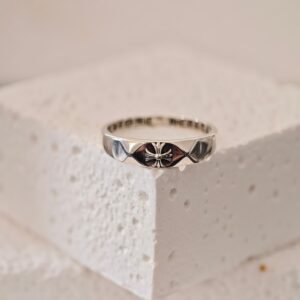 クロハート クロスフラワー ファセットカット リング