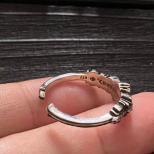 クロムハーツ マルチカラーダイヤ ナロー オープン クロスフラワー リング