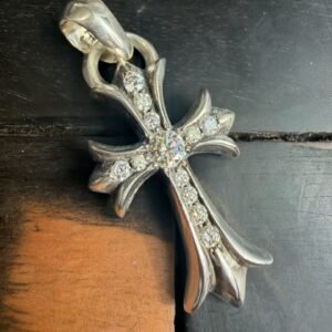 クロハート ミディアム モアサナイト