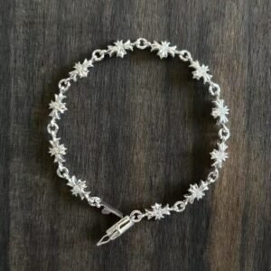 𝐂𝐡𝐫𝐨𝐦𝐞 𝐡𝐞𝐚𝐫𝐭𝐬 クロムハーツ ホワイトゴールドメッキ ストーンセット クロス ブレスレット