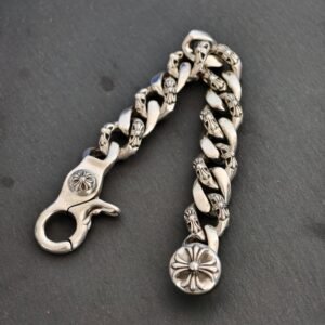 𝗖𝗵𝗿𝗼𝗺𝗲 𝗛𝗲𝗮𝗿𝘁𝘀 クロムハーツ ハーフフラワー エビ留め ラージ ブレスレット