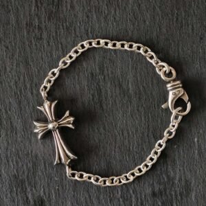 𝐂𝐡𝐫𝐨𝐦𝐞 𝐡𝐞𝐚𝐫𝐭𝐬 クロムハーツ クロス ロブスタークラスプ me ブレスレット