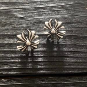 クロムハーツ ラージクロス ピアス 14K ゴールド針 / 925 シルバー針